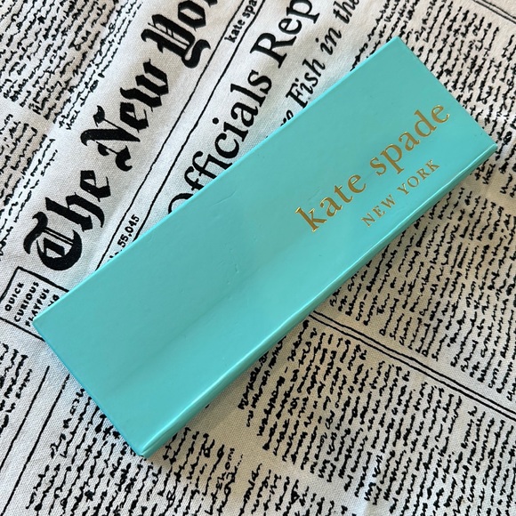 SALE🔥BOTTLE OPENER - Picture 3 of 10